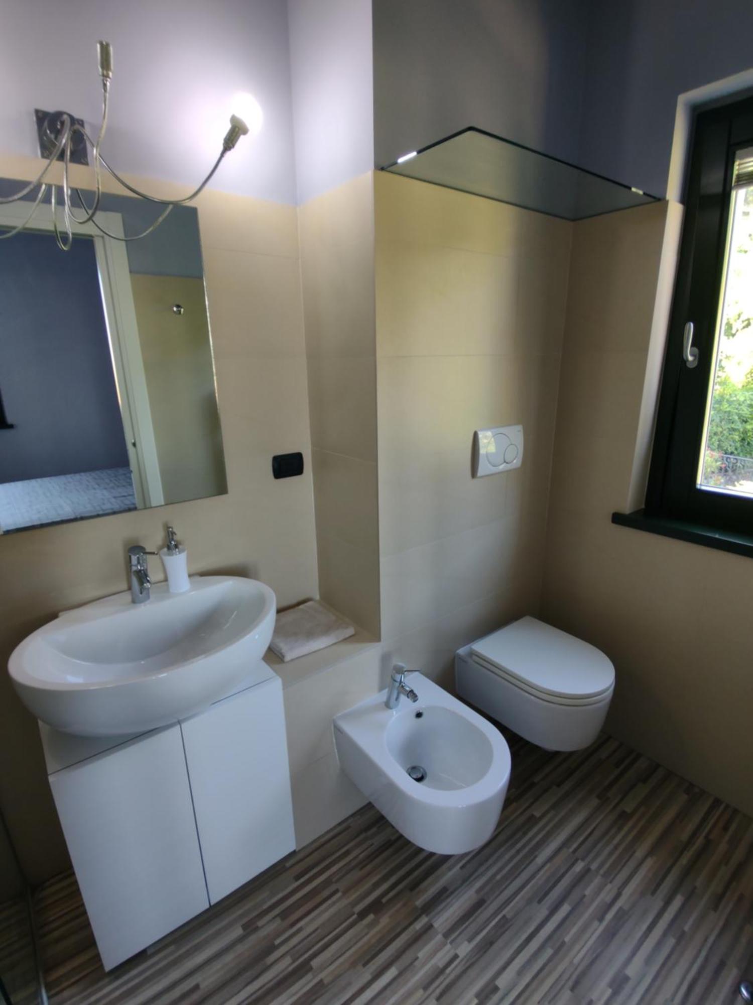 Aminta Apartment Bergamo Exteriör bild